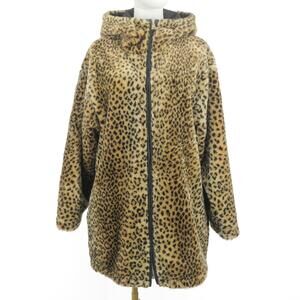 Chic Leopard Print Puffer Jacket